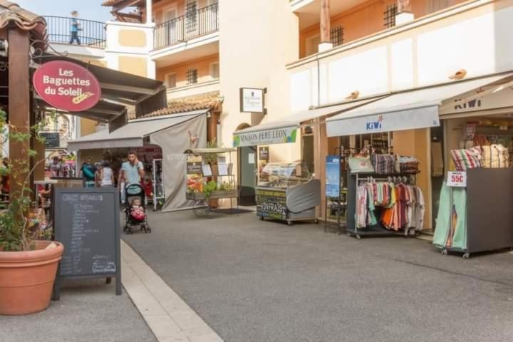 Magic Mer Saint-Raphael (Var) Exterior foto